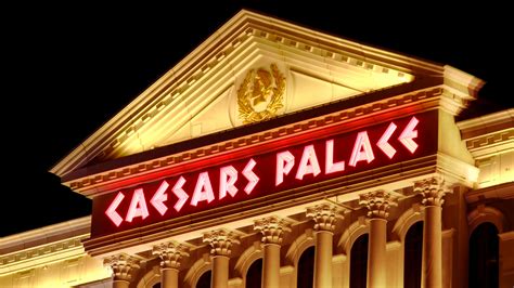 caesars.com zoominfo|CZR .